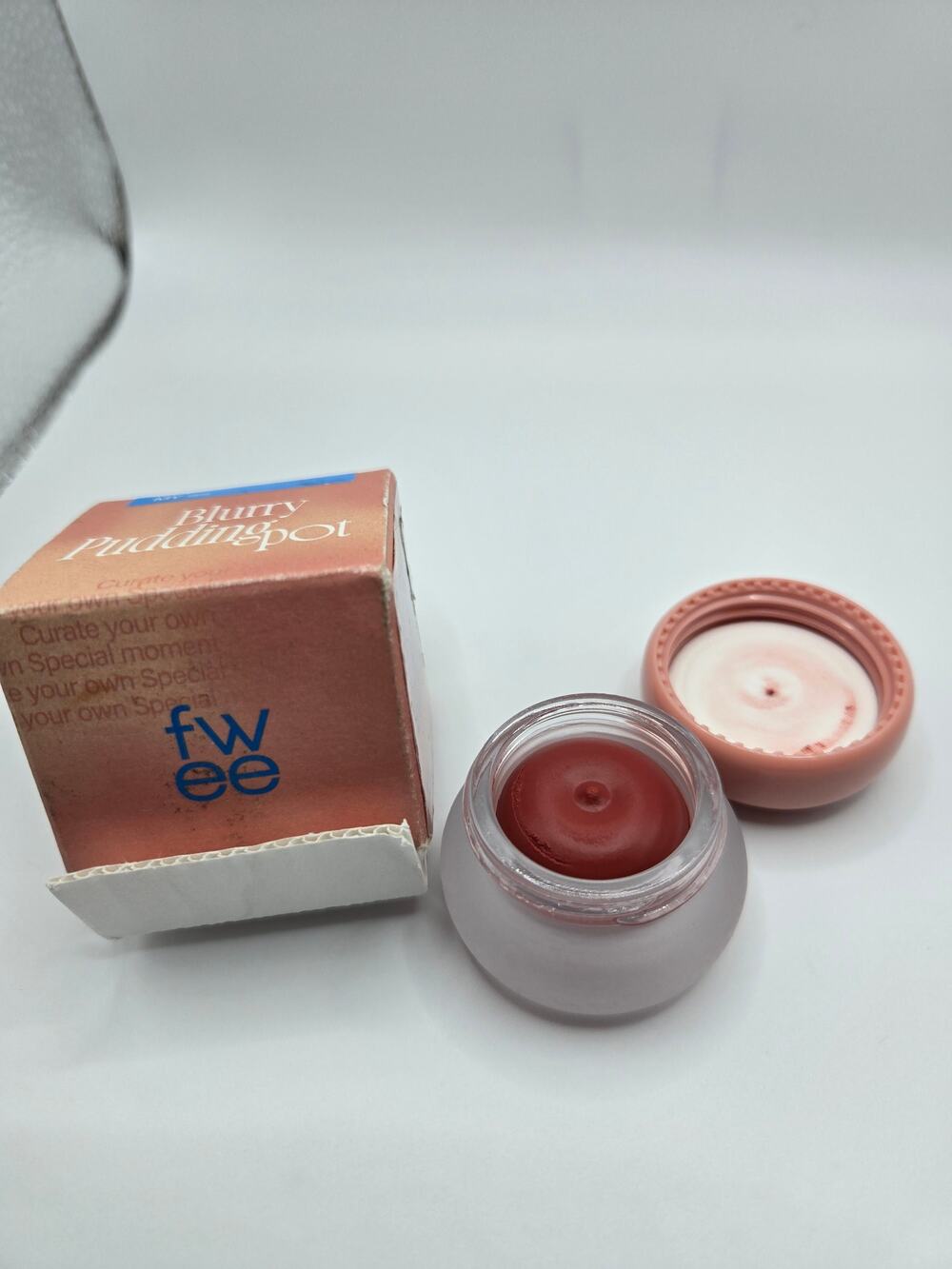 Fwee Lip & Cheek Blurry Pudding Pot
